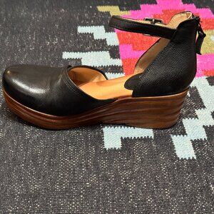 MIZ MOOZ Acadia Wide Mary Jane Platform Wedge Leather Sandal, Black, EU 40